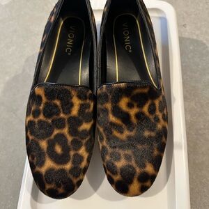 Vionic Women's Animal Print Loafers
